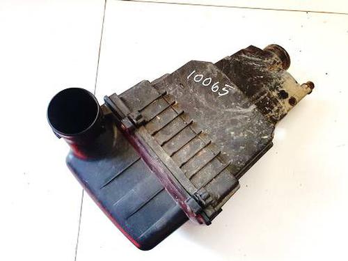 Used Air filter box Air filter box PEUGEOT 206 SW (2E/K) 1.4 (75 hp) 35040442 35040442