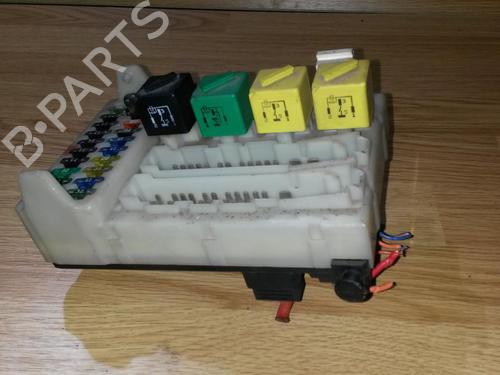 Used Fuse box Fuse box FORD MONDEO I (GBP) 1.8 i 16V (115 hp) 33491655 33491655
