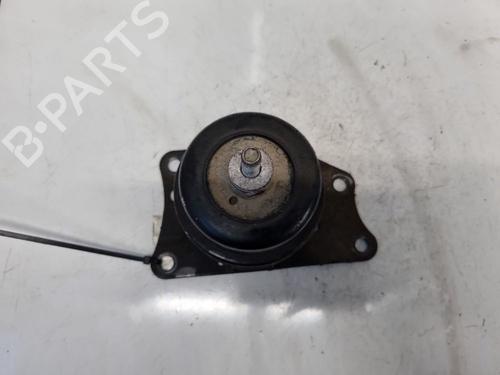 Used Engine mount Engine mount VW POLO IV (9N_, 9A_) 1.2 12V (64 hp) 32568656 32568656