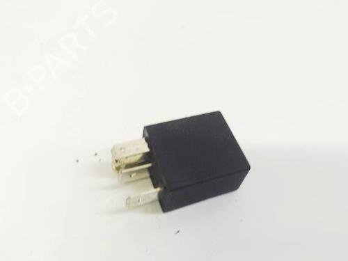 Used Electronic sensor Electronic sensor 32611745 32611745