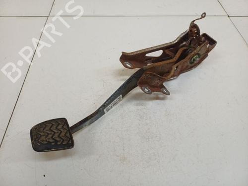 Pedal Pedal TOYOTA YARIS (_P9_) 1.4 D-4D (NLP90_, NLP90R) (90 hp) 36852474 36852474