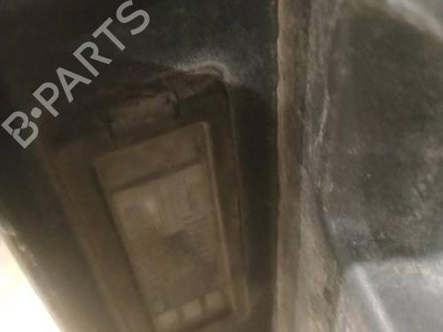 licence-plate-light-renault-scenic-ii-jm01_-2003-2004-2005-2006-2007-2008-2009-2010-34811495 main image