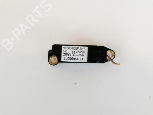 Used Electronic module Electronic module AUDI A3 (8L1) 1.8 T (150 hp) 32881350 32881350