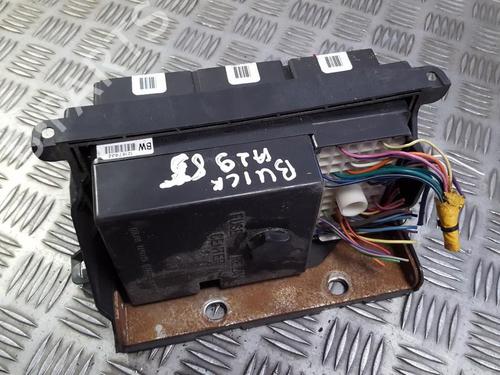 fuse-box-buick-park-avenue-1990-1991-1992-1993-1994-1995-1996-33494697 main image
