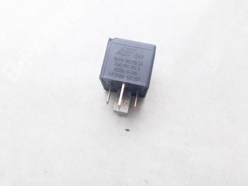 Used Other Other VW TOURAN (1T1, 1T2) 1.9 TDI (105 hp) 33099331 33099331