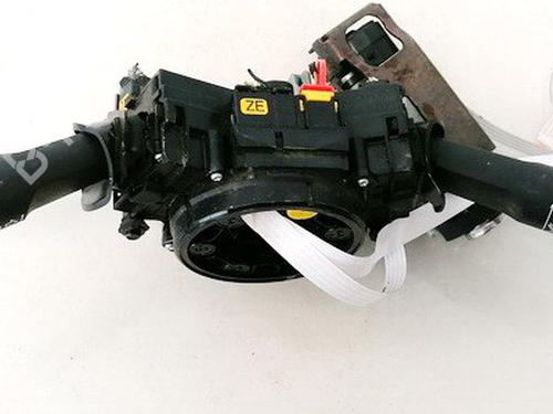 Used Warning switch Warning switch OPEL ASTRA J (P10) 1.4 (68) (100 hp) 35624093 35624093