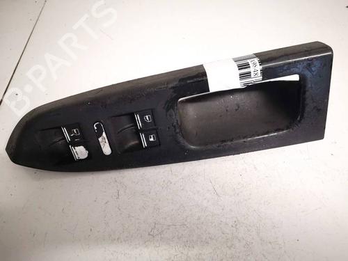 Used Switch Switch VW TOURAN (1T1, 1T2) 2.0 TDI (136 hp) 32615096 32615096