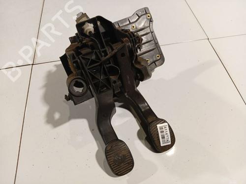 Pedal Pedal 37084785 37084785