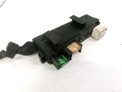 fuse-box-opel-vectra-c-z02-2002-2003-2004-2005-2006-2007-2008-2009-32901535 main image