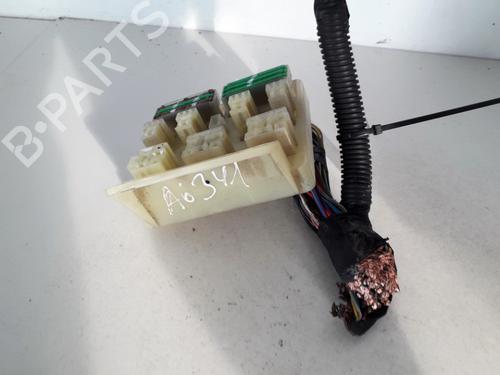 Used Fuse box Fuse box VOLVO V40 Estate (645) 1.8 (115 hp) 33074743 33074743