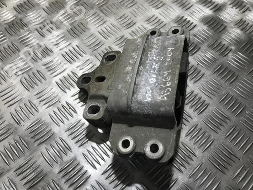 Used Engine mount Engine mount VW GOLF V (1K1) 2.0 TDI (140 hp) 33491866 33491866