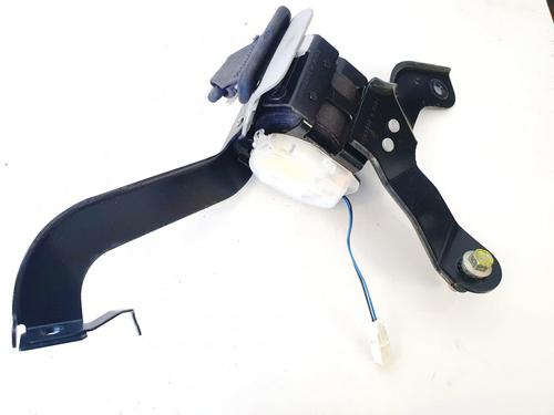 Used Rear center seatbelt Rear center seatbelt HONDA CR-V III (RE_) 2.2 i-CTDi 4WD (RE6) (140 hp) 35417333 35417333