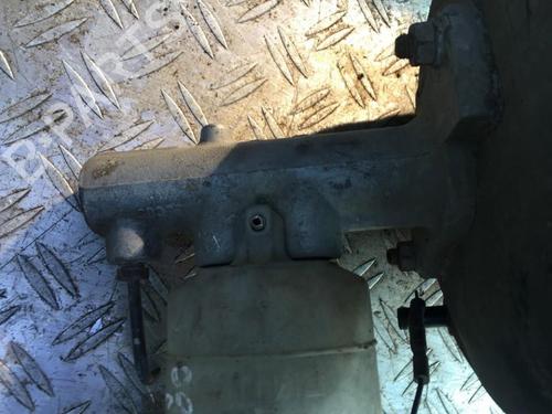 Used Brake master cylinder Brake master cylinder ROVER 400 II Hatchback (RT) 416 Si (112 hp) 35659146 35659146