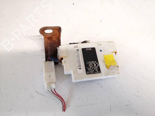 electronic-module-toyota-prius-liftback-_w2_-2003-2004-2005-2006-2007-2008-2009-2010-32586797 main image