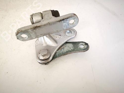 hingedoor-check-strap-mercedes-benz-c-class-w203-2000-2001-2002-2003-2004-2005-2006-2007-33749792 main image