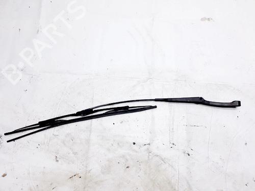 front-windshield-wiper-arm-audi-100-c4-avant-4a5-1990-1991-1992-1993-1994-33512476 main image