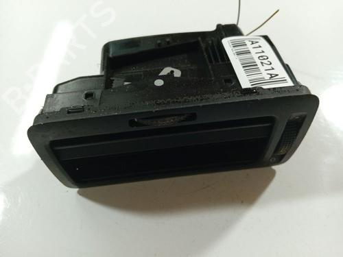 Used Air vent Air vent VW BORA I (1J2) 1.9 TDI (90 hp) 32540489 32540489