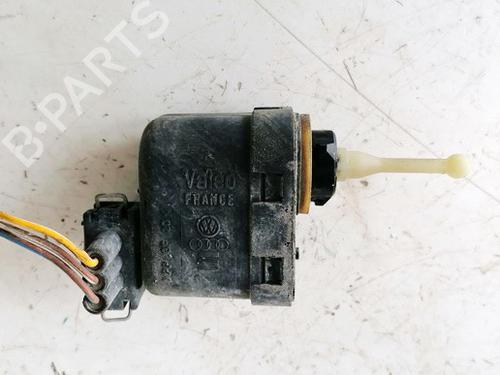 headlight-adjuster-motor-audi-a4-b5-8d2-1994-1995-1996-1997-1998-1999-2000-2001-35609954 main image