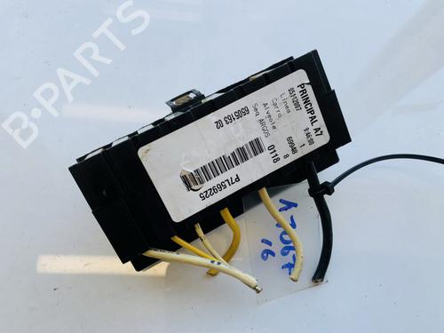 Used Fuse box Fuse box PEUGEOT 207 (WA_, WC_) 1.6 HDi (109 hp) 32877907 32877907