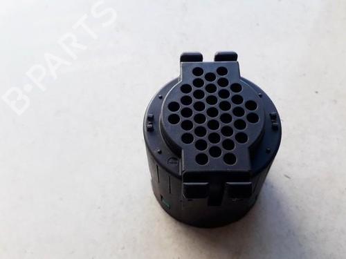 Used Speaker Speaker BMW X3 (E83) 2.0 d (150 hp) 33528678 33528678