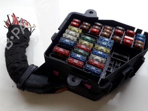 Used Fuse box Fuse box VW GOLF IV (1J1) 1.9 TDI (90 hp) 33511265 33511265