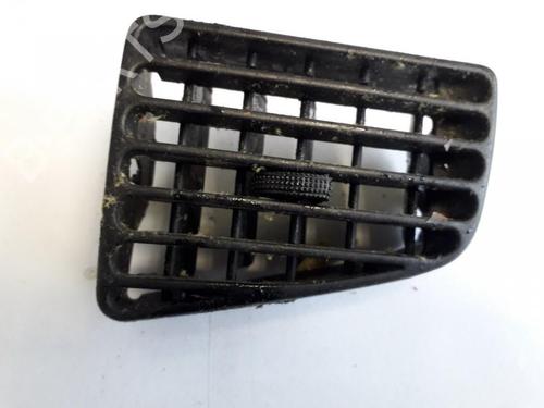 Used Air vent Air vent VW PASSAT B3/B4 Variant (3A5, 35I) 1.9 TDI (90 hp) 33505272 33505272