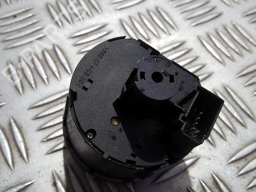 Switch VW GOLF PLUS V (5M1, 521) 1.9 TDI | BP35707821I30 - Image 2