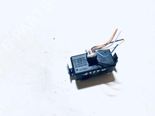Warning switch RENAULT CLIO III (BR0/1, CR0/1) 1.2 16V (BR02, BR0J, BR11, CR02, CR0J, CR11) | BP35572776I22 - Image 2