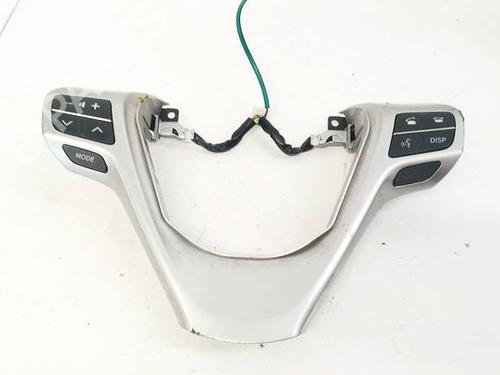 Used Steering wheel controls Steering wheel controls 35061929 35061929
