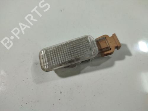 interior-roof-light-audi-a4-b5-8d2-1994-1995-1996-1997-1998-1999-2000-2001-34841196 main image