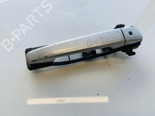 front-right-exterior-door-handle-mercedes-benz-e-class-w210-1995-1996-1997-1998-1999-2000-2001-2002-2003-35524387 main image