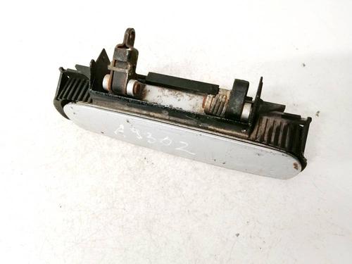 front-right-exterior-door-handle-audi-a6-c5-4b2-4b4-1997-1998-1999-2000-2001-2002-2003-2004-2005-35101985 main image
