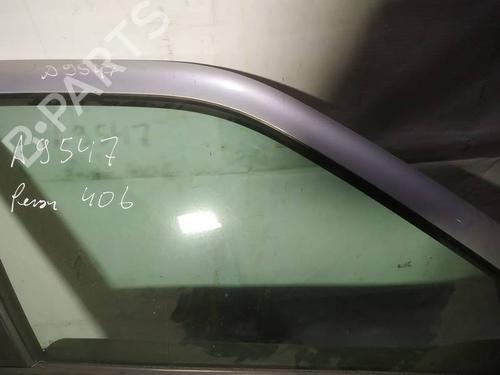 Used Front right door window Front right door window 35170423 35170423