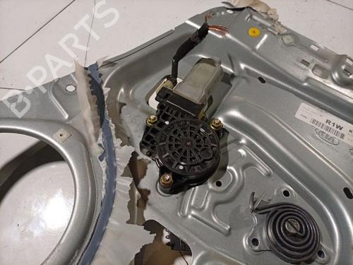 Used Right front window motor Right front window motor 34762289 34762289