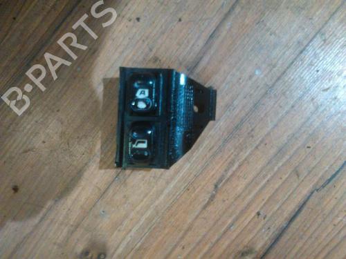 Used Switch Switch CITROËN XANTIA (X1_, X2_) 2.0 HDI 109 (109 hp) 33481529 33481529