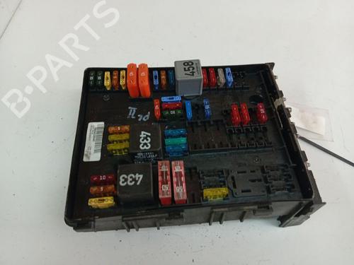 Used Fuse box Fuse box SKODA OCTAVIA II (1Z3) 2.0 FSI (150 hp) 39669337 39669337