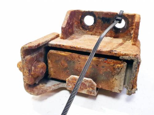 Engine mount MITSUBISHI OUTLANDER II (CW_W) 2.2 DI-D 4WD | BP32539645M89