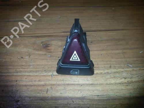 Used Warning switch Warning switch MERCEDES-BENZ A-CLASS (W168) A 140 (168.031, 168.131) (82 hp) 35846594 35846594