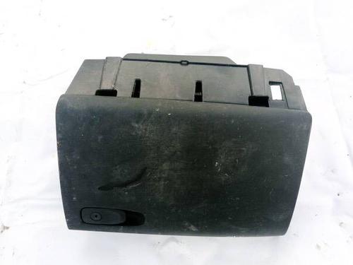 Used Glove box Glove box VOLVO V40 Hatchback (525) D2 (114 hp) 35370515 35370515