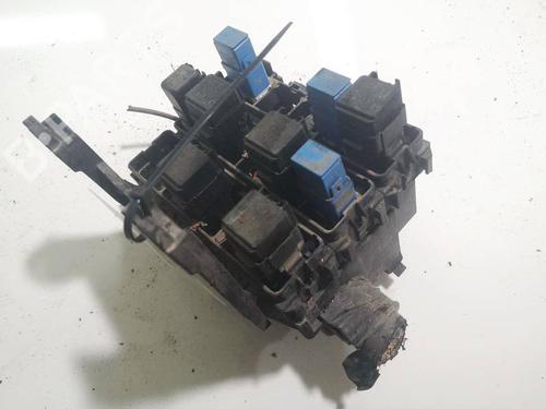 Used Fuse box NISSAN PRIMERA Hatchback (P12) 1.9 dCi (120 hp) 32972643