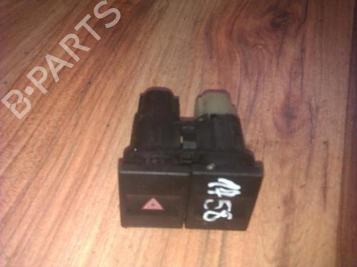 warning-switch-ford-mondeo-iii-b5y-2000-2001-2002-2003-2004-2005-2006-2007-35713366 main image