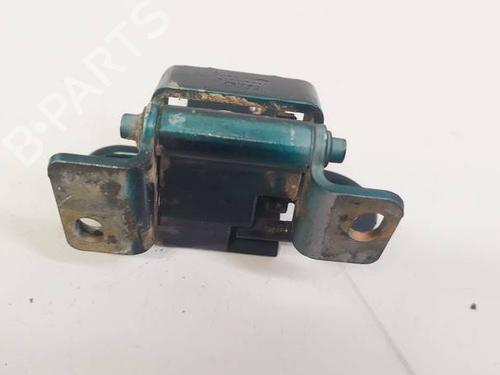 hingedoor-check-strap-audi-a4-b5-8d2-1994-1995-1996-1997-1998-1999-2000-2001-32623405 main image