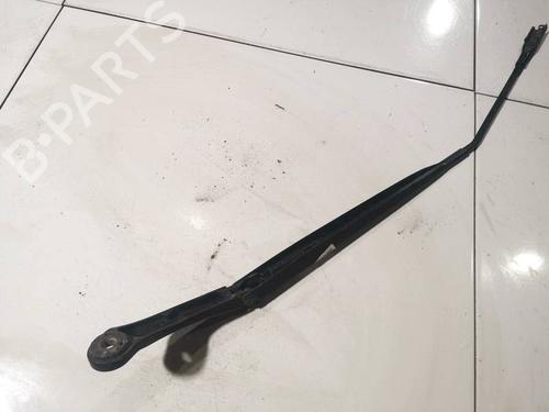 Used Front windshield wiper arm Front windshield wiper arm 37999026 37999026