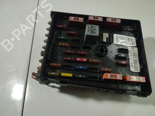 Fuse box VW PASSAT B6 (3C2) 2.0 TDI | BP33895188E1 - Image 3