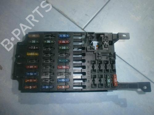 Used Fuse box Fuse box MERCEDES-BENZ CLK Convertible (A208) CLK 230 Kompressor (208.448) (197 hp) 33485220 33485220