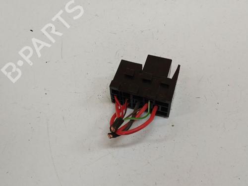 Fuse box HYUNDAI i30 (FD) 1.6 CRDi | BP39222388E1 - Image 3