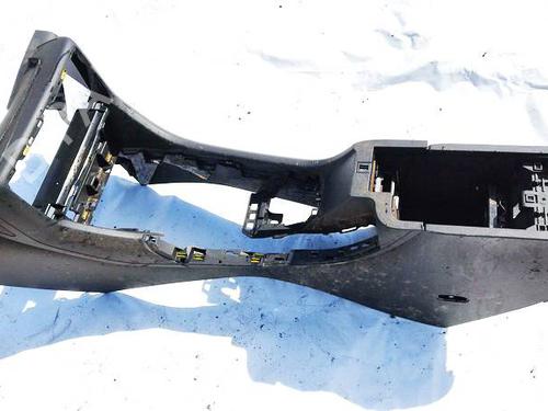 Used Armrest / Center console Armrest / Center console CITROËN C5 III (RD_) 1.6 HDi 110 (RD9HZC) (109 hp) 36759902 36759902