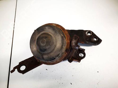 Used Engine mount Engine mount TOYOTA YARIS (_P9_) 1.3 4WD (NCP95) (87 hp) 32559885 32559885