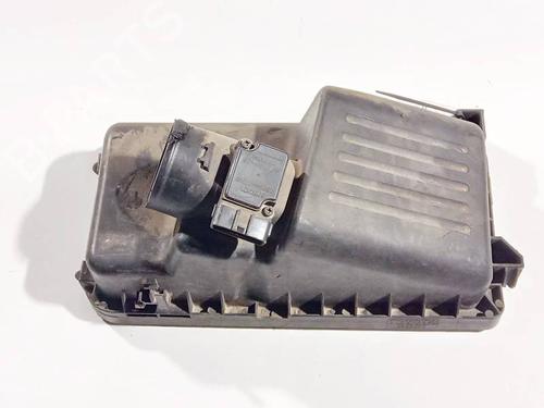 Used Air filter box Air filter box TOYOTA AVENSIS (_T25_) 2.0 D-4D (CDT250_, CDT250R) (116 hp) 35179736 35179736