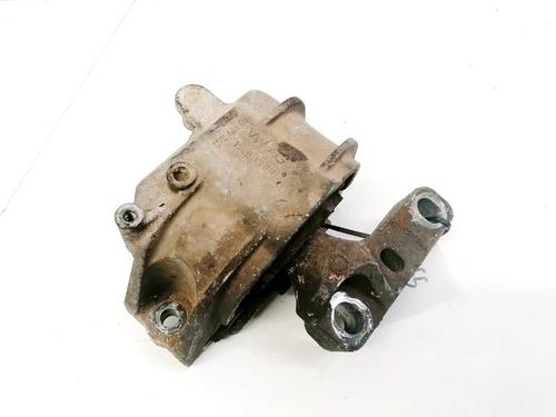 Used Engine mount Engine mount SKODA OCTAVIA II (1Z3) 2.0 TDI (140 hp) 32925070 32925070